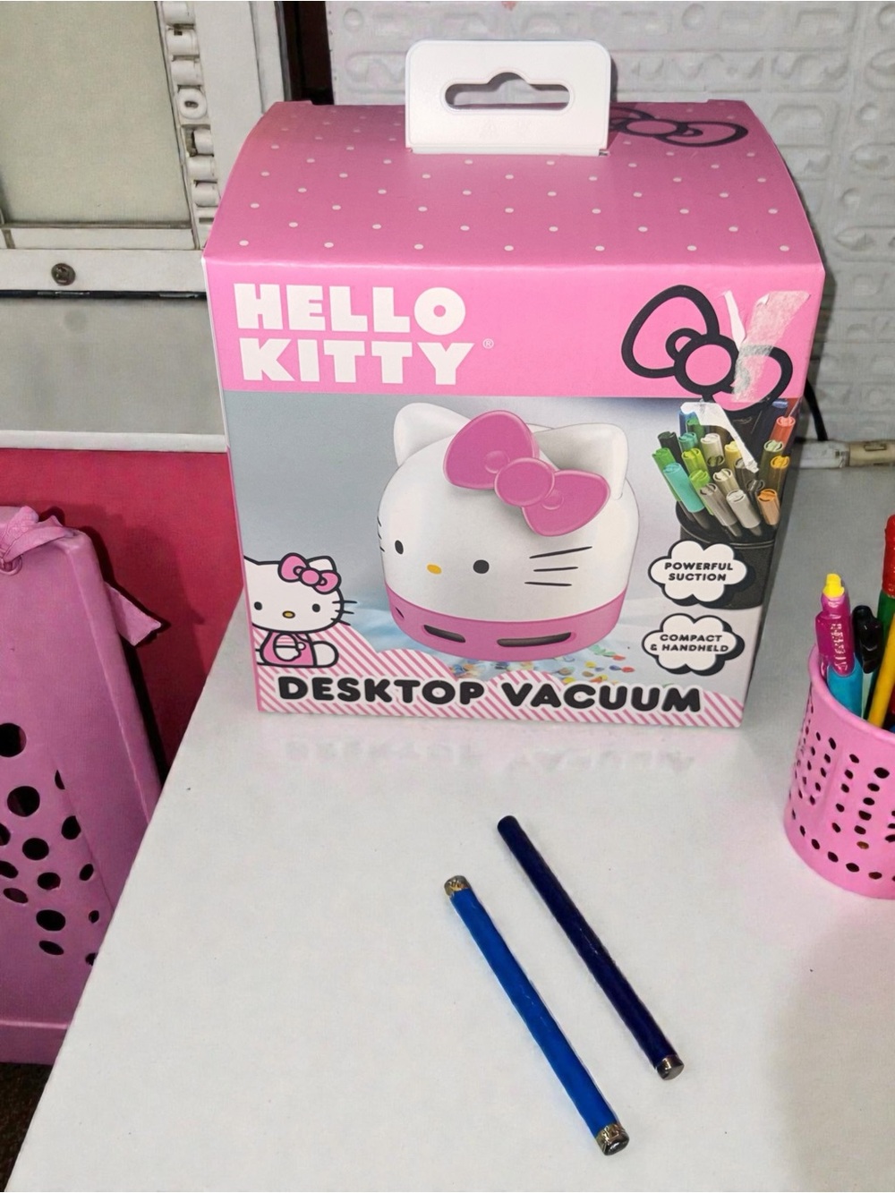 HELLO KITTY KITTY HEAD DESKTOP VACUUM SANRIO NIB - Picture 4 of 9